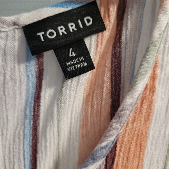 Torrid plus-sized 4 in euc - Picture 4 of 5